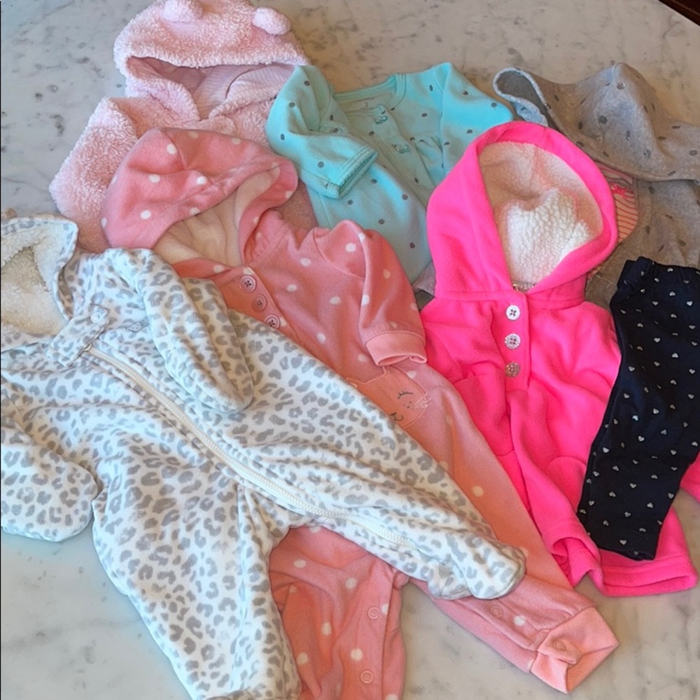 🧸🎀Bundle of 6 Carter’s winter baby girl outfit!